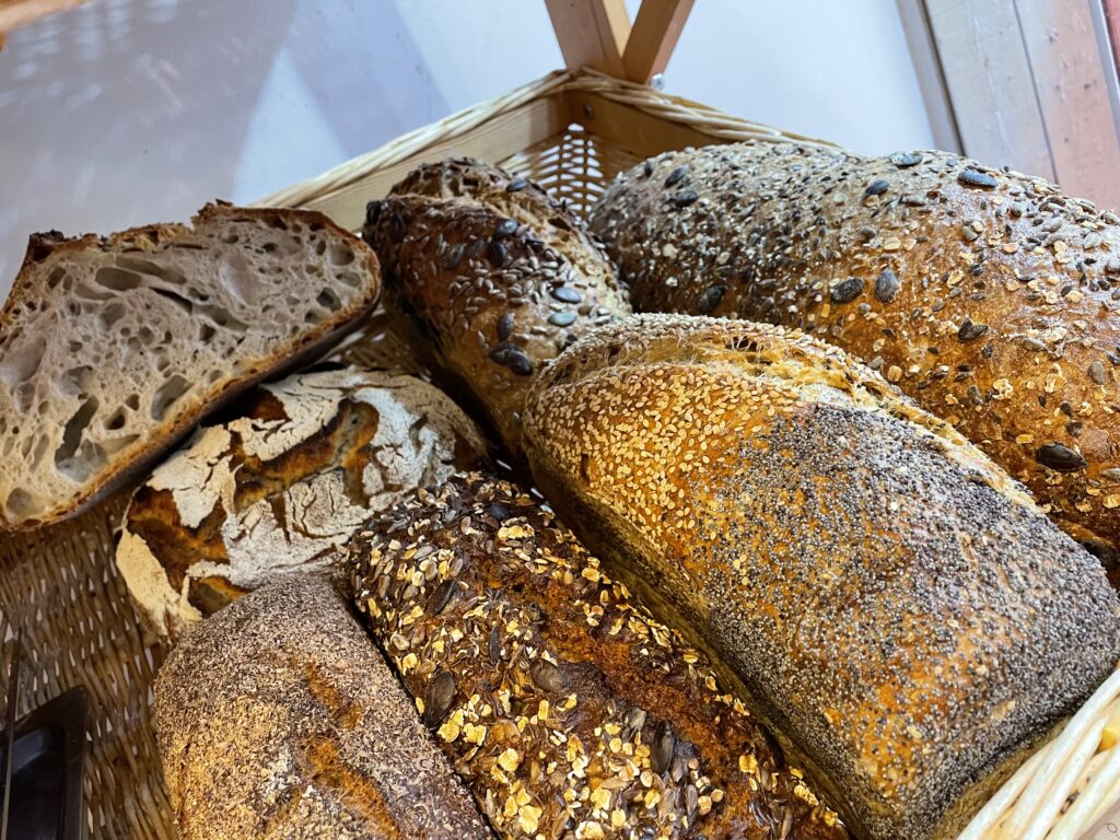 dépôt de pain épicerie le poujol
